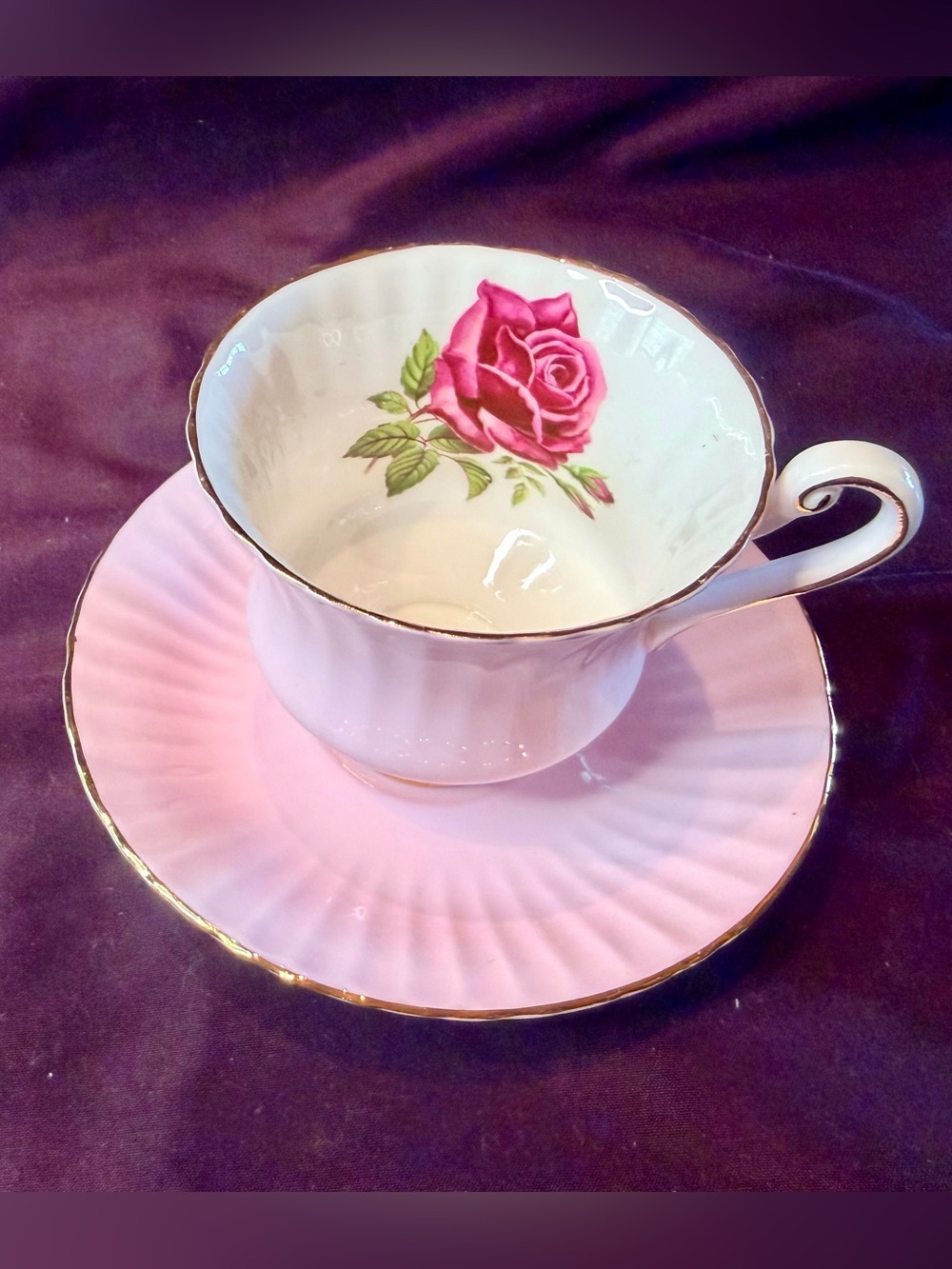 Paragon Red Cabbage Rose - hard to find pattern F540!